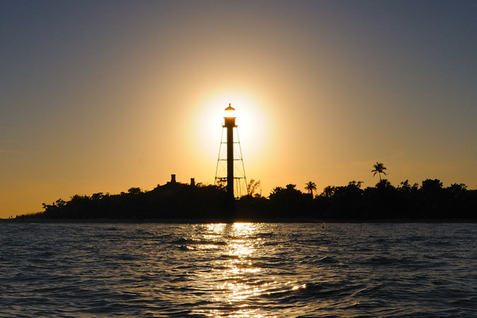 image of Sanibel Lighthouse at Sunset